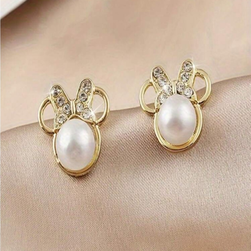 Gold Minnie Mouse Pearl Studs, Minnie Mouse Stud Earrings - Picture 4 of 5